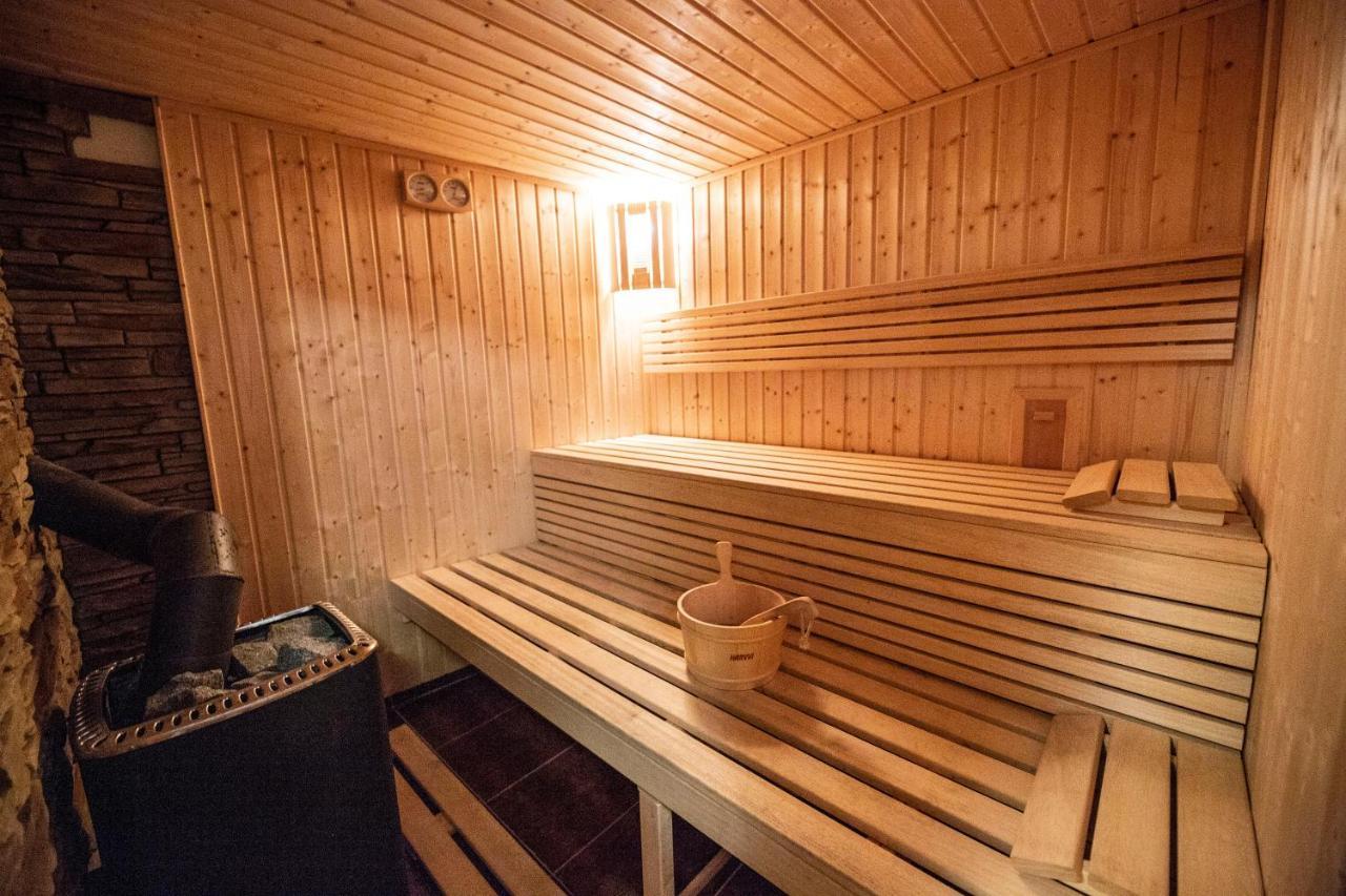 Hotel Zevluv Mlyn à Nové Hrady Extérieur photo