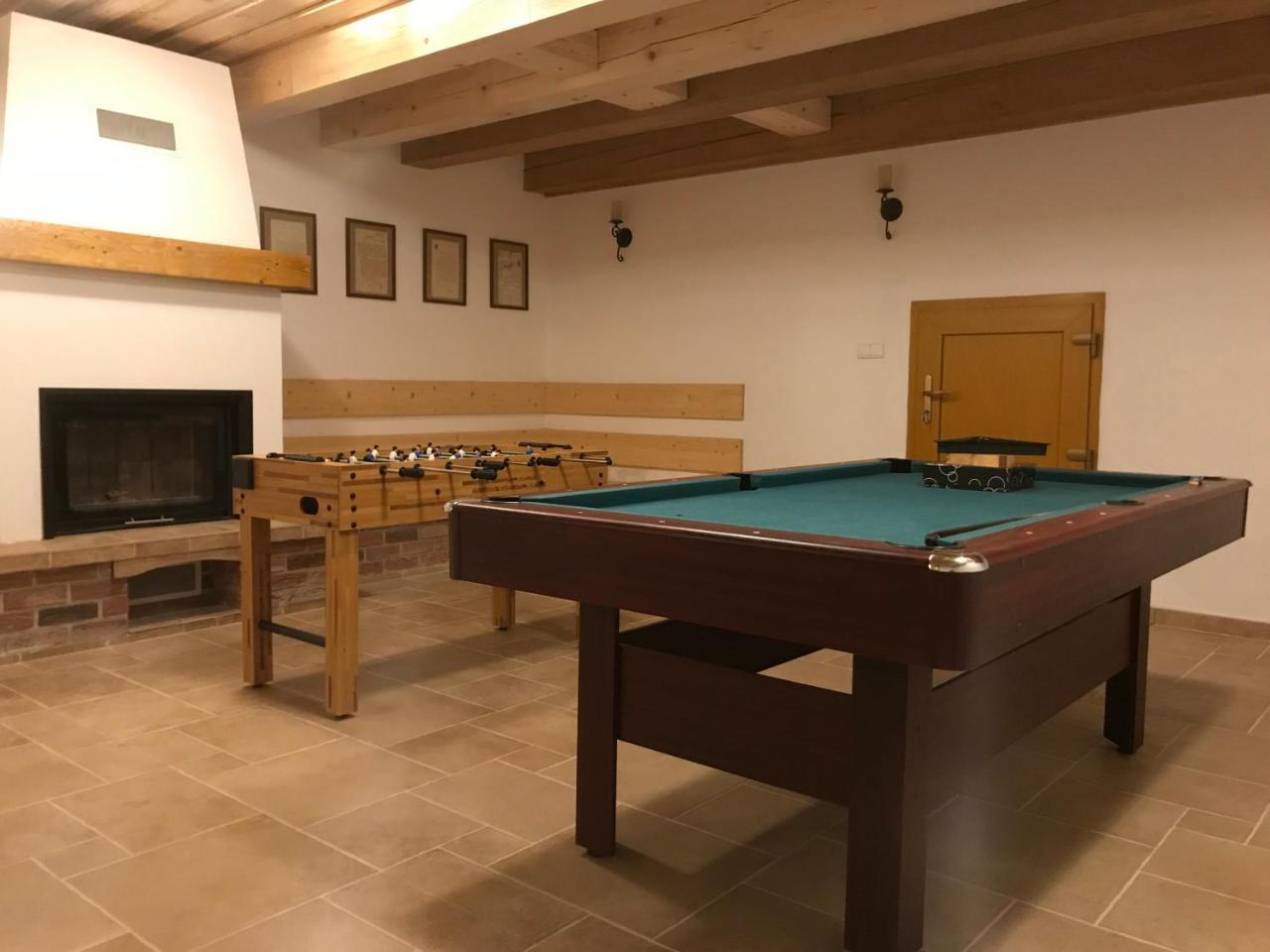Hotel Zevluv Mlyn à Nové Hrady Extérieur photo